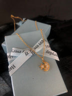 Collar luna y estrella