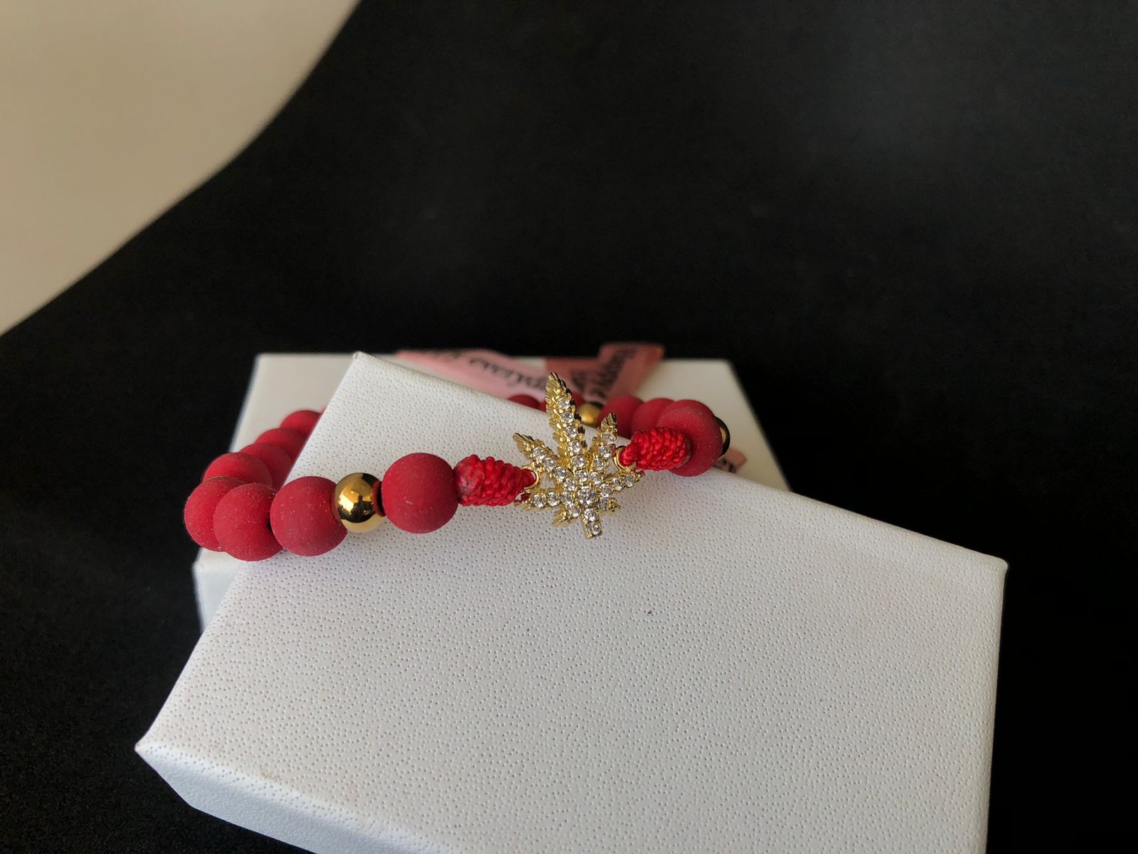 Pulsera red weed