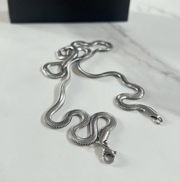 Collar serpiente
