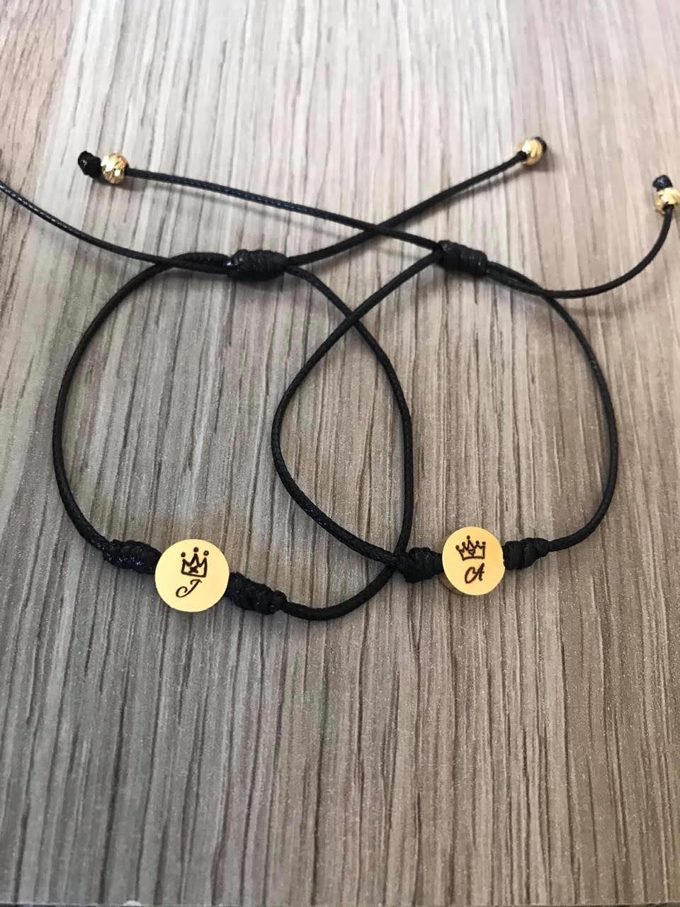 Pulsera cuero dije