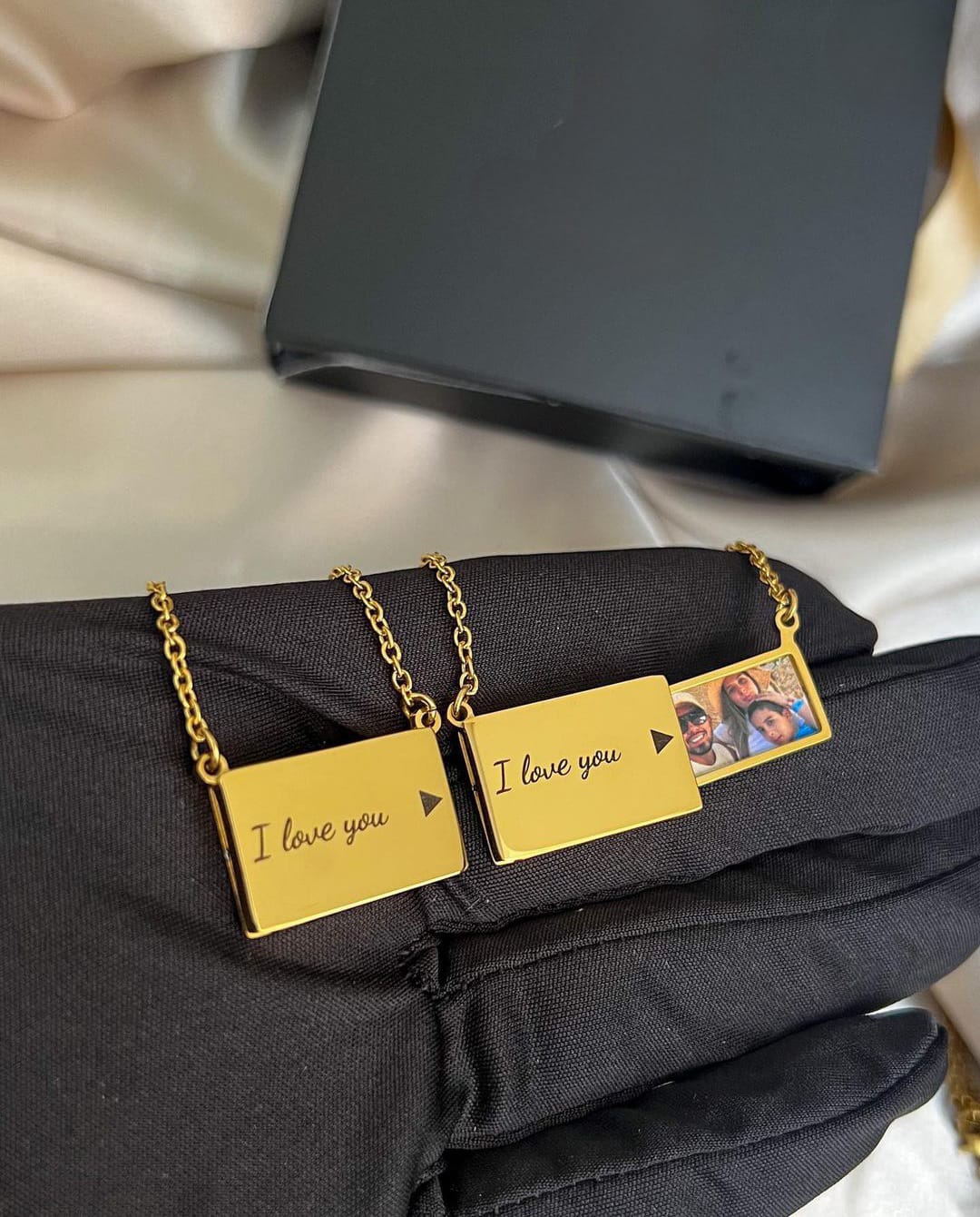Collar carta