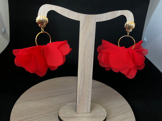 Aretes Pombo
