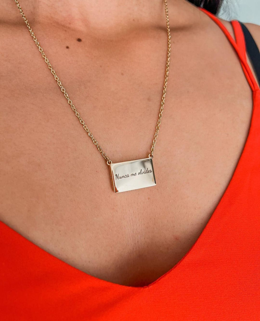 Collar carta