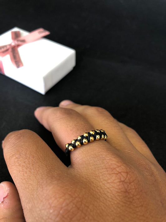 Anillo tejido