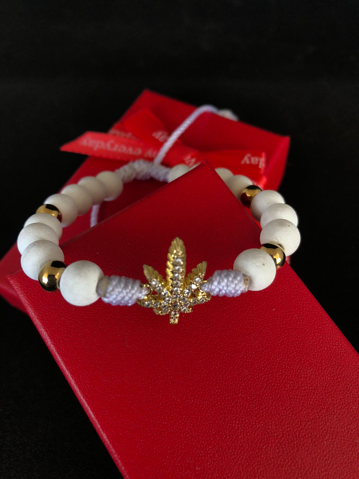 Pulsera red weed