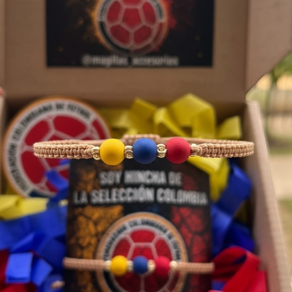 Colombian Football Fan Gift Box Set from MagillasHere includes a bracelet and sticker with national colors and soccer ball design.